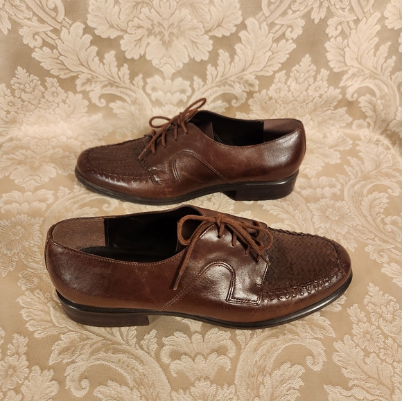 Vintage Hand Made Sole Leather Brogues Oxfords Made in Brazil by Danelle - Picture 4 of 9